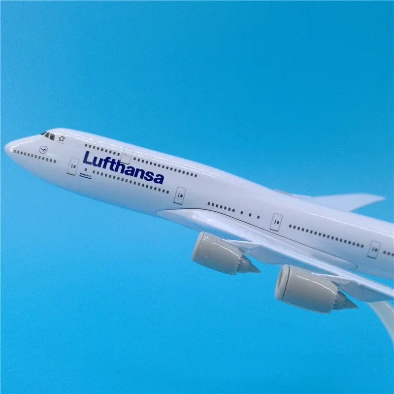 20CM  B747 Lufthansa Airlines Airplanes Plane Aircraft Alloy Model Toy no Landing Gear Toys F Collections