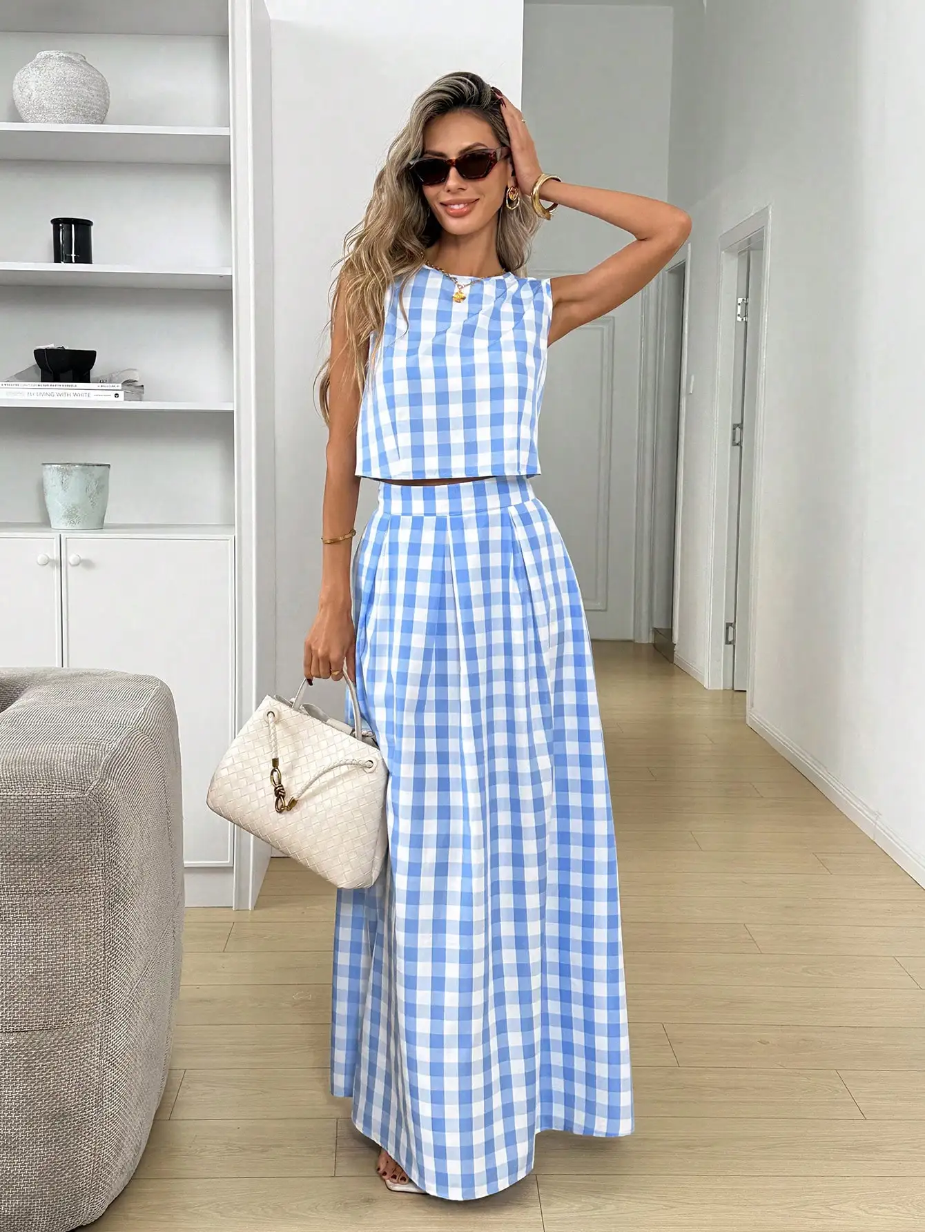 

Women Sleeveless Round Neck Blue Gingham Two Piece Set Casual Summer Maxi Skirt