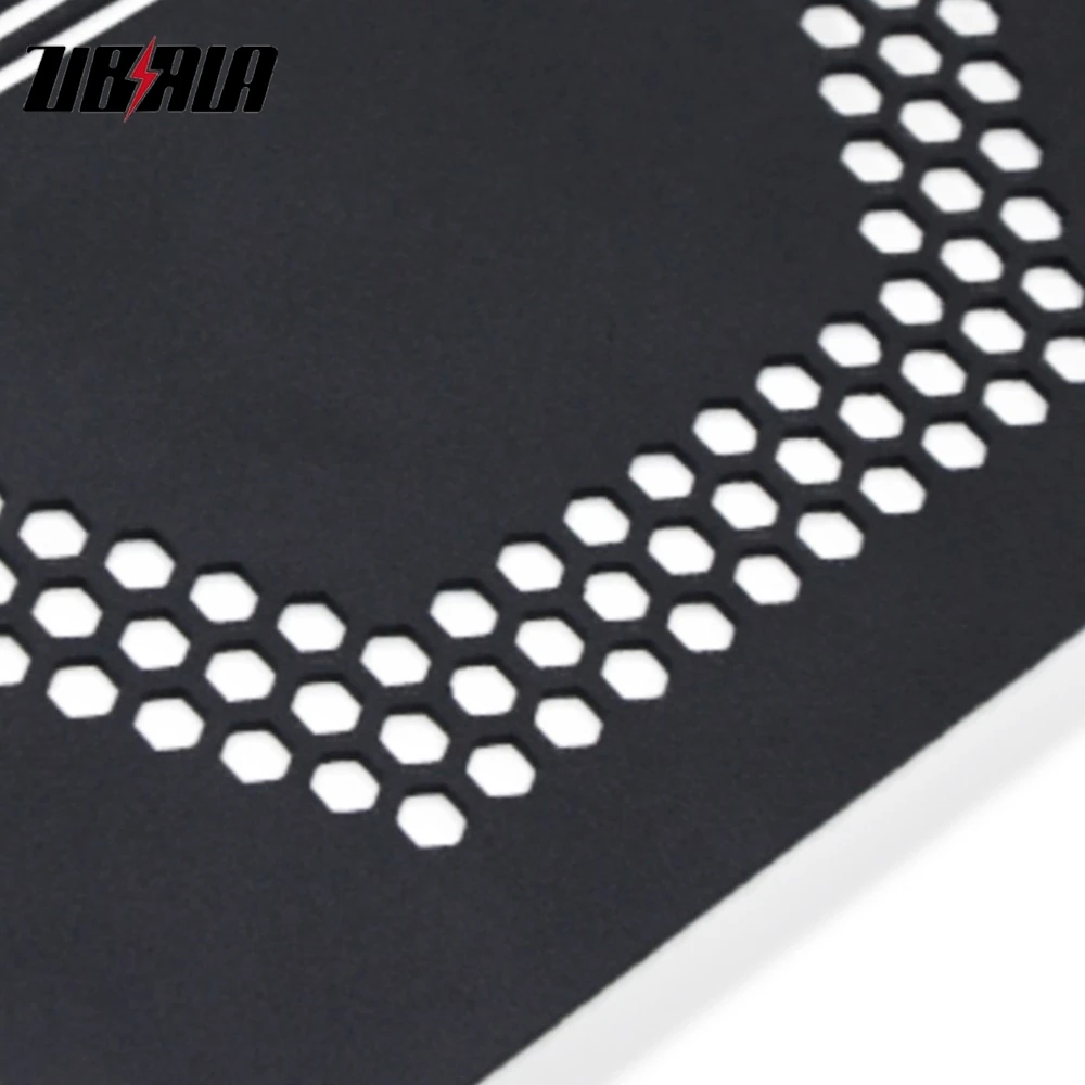 

Motorcycle Engine Guard Bashplate Cover Crap Flap Skidplate For 790 Adventure/R/S 890 Adventure/R Husqvarna Norden 901 2018-2023