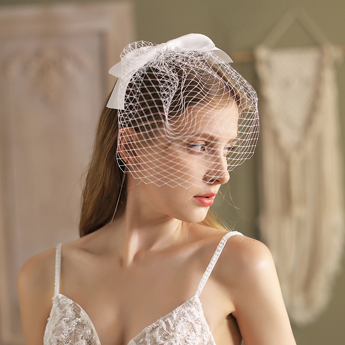 

V803 Short White Bridal Veils Handmade Satin Bow Net Headdress Wedding Veil for Women Pageant Prom Parties