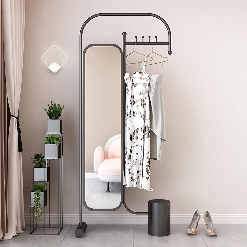 Internet celebrities wear clothes fitting mirror landing full body with hats and hangers integrated light luxury home bedroom