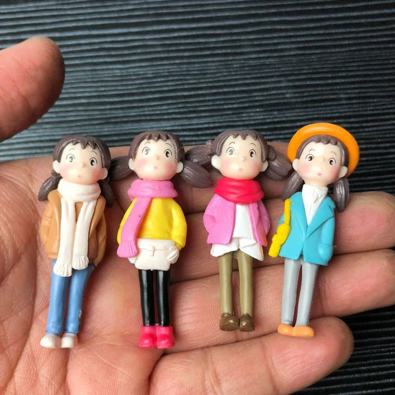 4Pcs Mini Japan Anime Toro Mei in Winter Clothes Figure Doll Resin Model Moss Micro Landscape Decor Office Toy for Kid Child