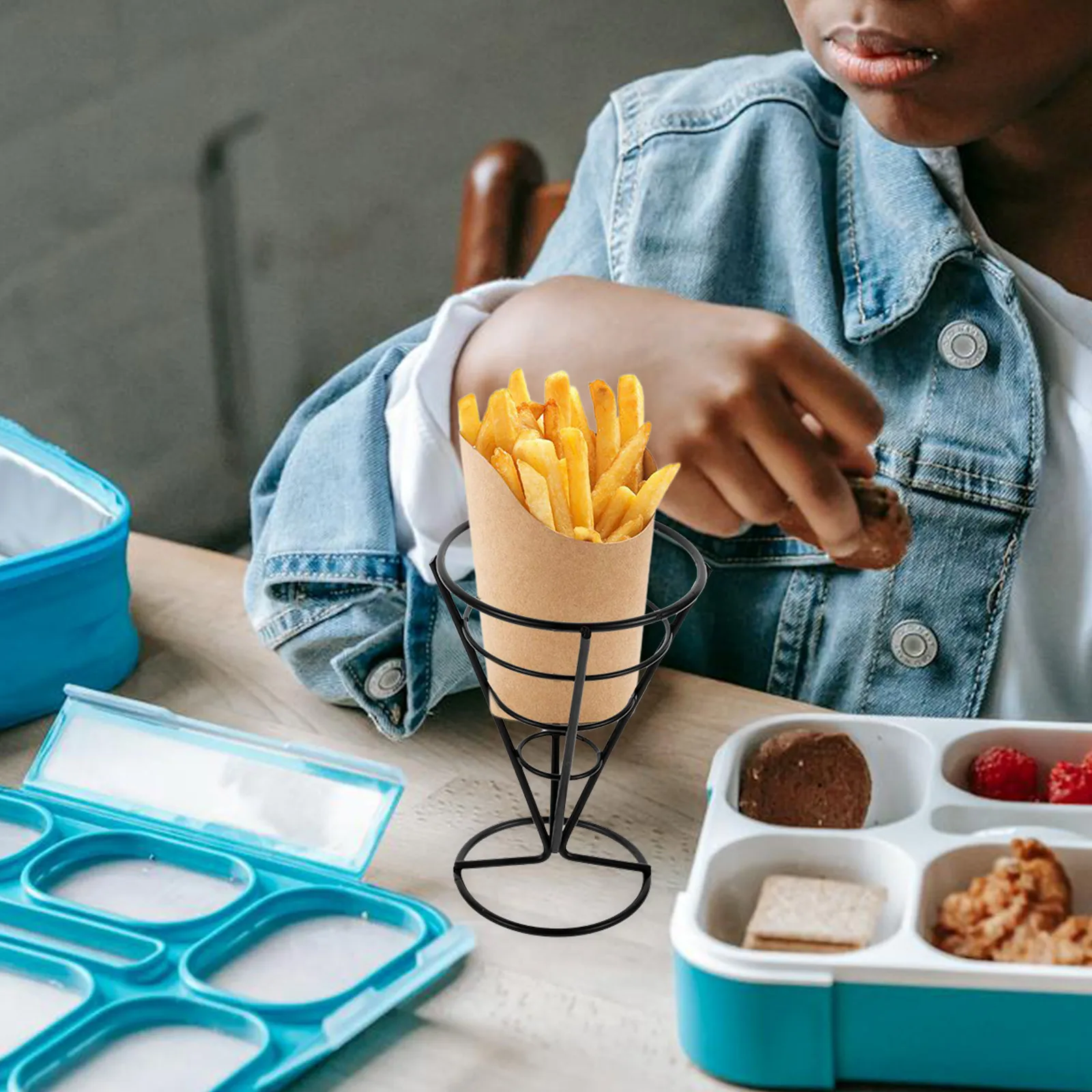 

2pcs French Fries Basket Cutlery Chips Holder Fast Food Serving Baskets Snack Cone Iron Stand Kitchen Bar Supplies Practical Use