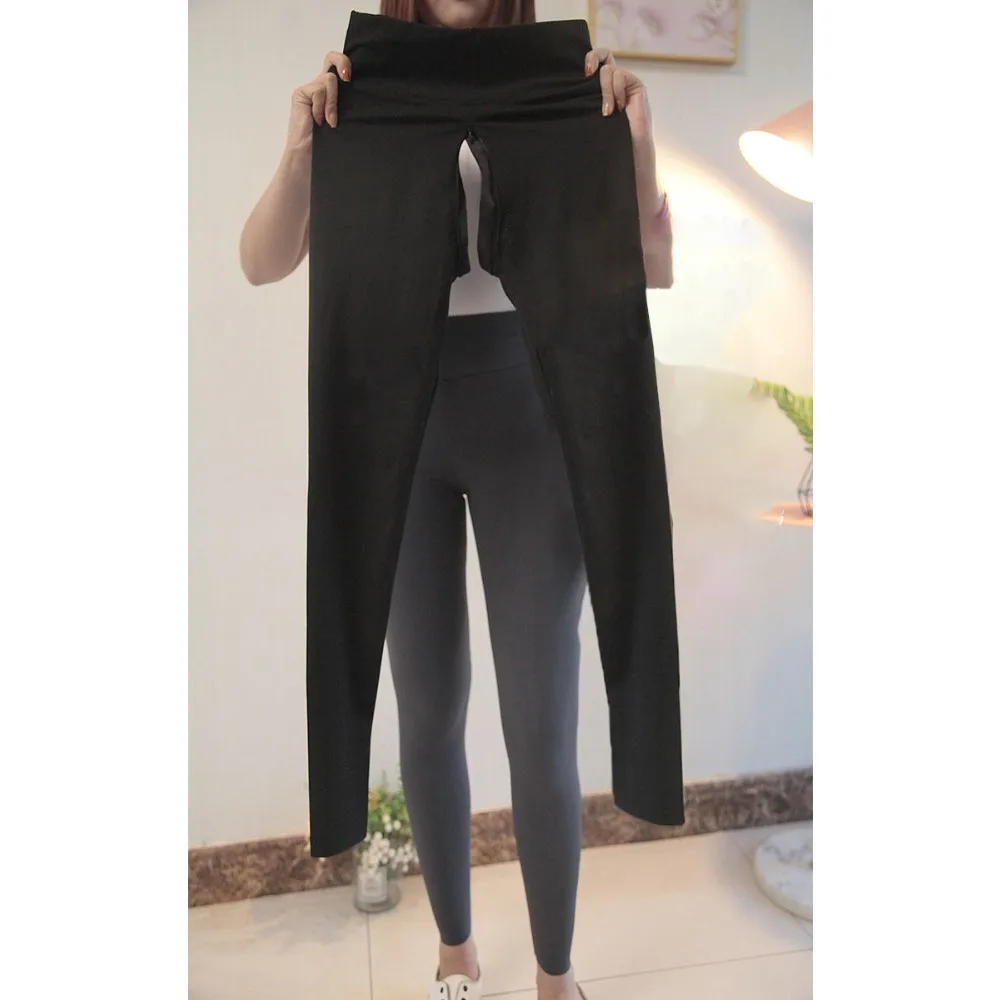 Pantaloni erotici del sesso all'aperto con apertura sul cavallo Leggings da Yoga per donna stampa Push Up Peach Hip Gym pantaloni attillati a vita alta con motivo pitone