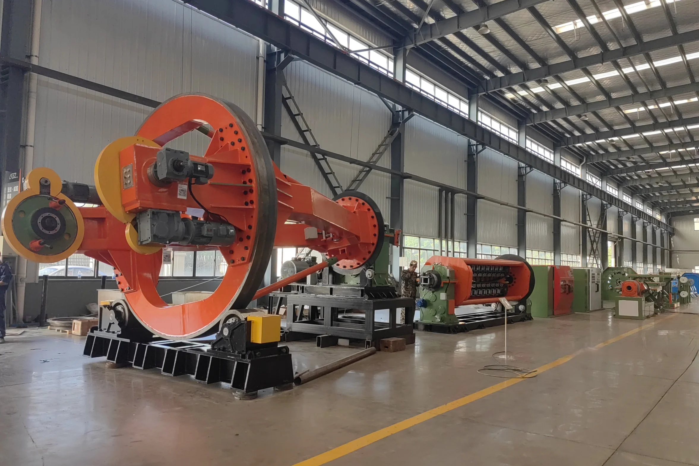 Mantai posa ma chine Twister per batteria Usato per infilare fili e cavi ma chine