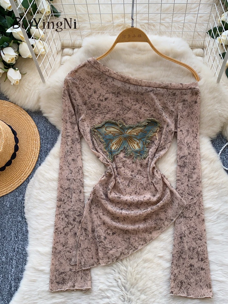 เสื้อยืดสไตล์วินเทจอเมริกันสำหรับผู้หญิง คอเฉียง y2k สตรีท แขนยาว ทรงเข้ารูป สไตล์ฮาราจูกุ ลายผีเสื้อ