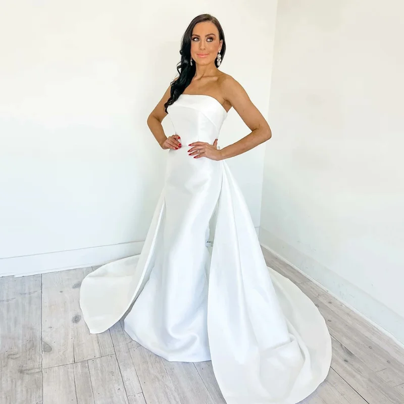 

White Satin Wedding Dresses With Detachable Train Pleats Bridal Gowns Modest Boho Wedding Party Dress vestido de novia