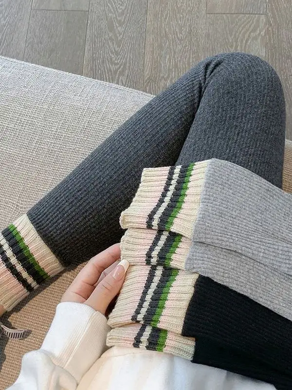 plus Size 300 Pounds Tight Fit Autumn Winter Fleece Lined Women's Pants Spiral Texture Long Trousers for Inner Wear And Outer...