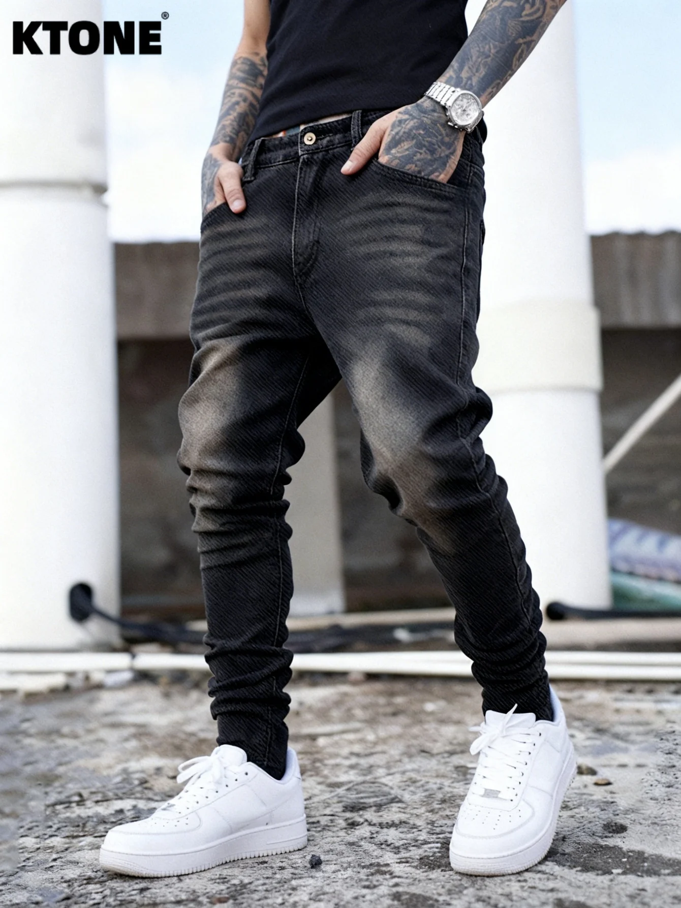 

Fashion-forward Black Y2K Men's Original Slim Jeans Drip Style Denim Pants No accessories or belts included