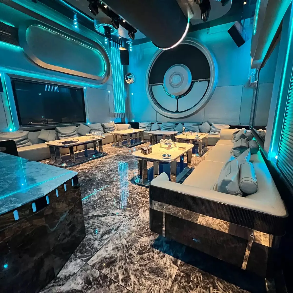 

Commercial ktv sofa bar sofa karaoke club party room box booth sofa straight row ktv sofa