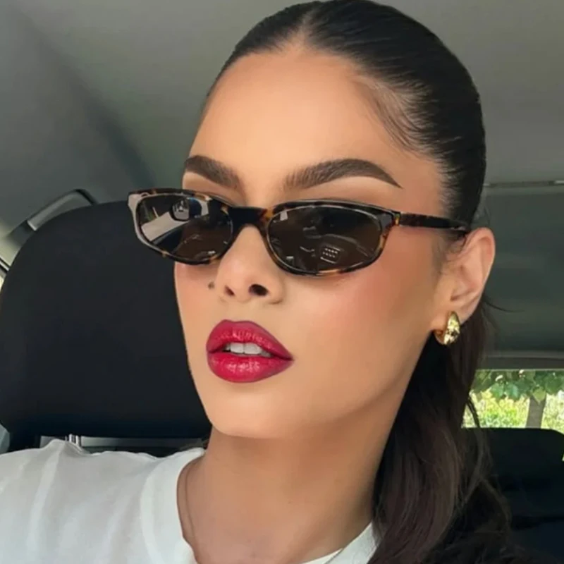 

Small Cat Eye Sunglasses for Women Fashion Trendy Sexy Oval Sun Glasses Shades Classic Elegant Rectangle Eyewear UV400