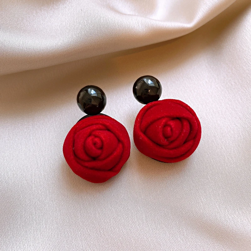 Red Velvet Imitation Pearl Bow Flower Drop Earring Retro Gentle Temperament Alloy Earrings For Women Party Jewelry Accssory Gift