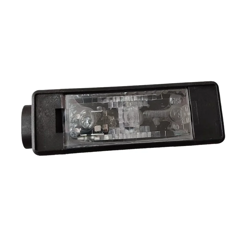 Luz de matrícula trasera para DONGFENG SHINE MAX AX4 SKYEV01