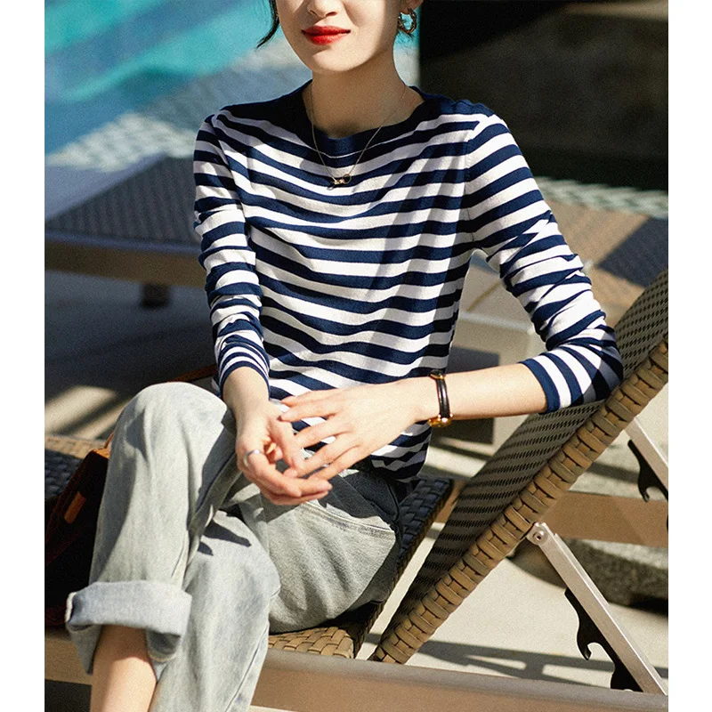 

2023 Spring And Autumn New Style Inner Wear Round Neck Long Sleeve Casual Soft Age-Reducing Striped Wool Knitted Sweater Women'S