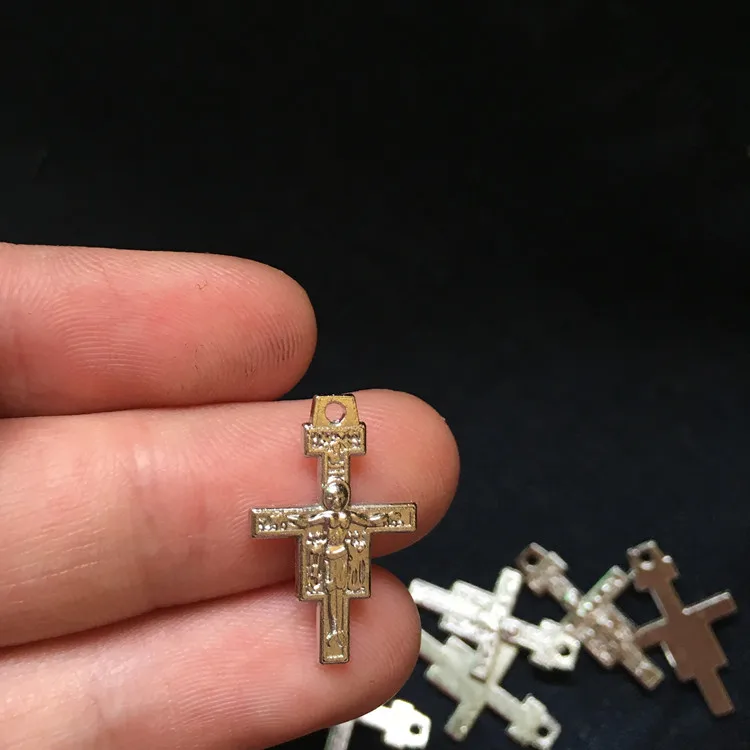 50 pcs mini charms Catholic Religious Gifts St. Saint Francis Assisi San Damiano Tau Cross Crucifix crosses charm for bracelet