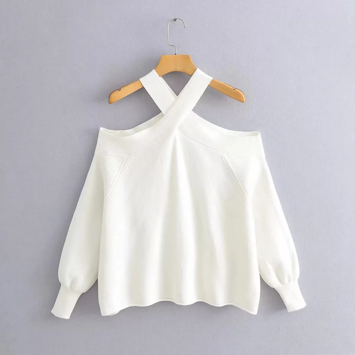 ผู้หญิง Halter COLLAR ปิดไหล่ถักเสื้อกันหนาวฤดูใบไม้ร่วงและฤดูหนาวใหม่อินเทรนด์ Chic Lantern Sleeve เสื้อกันหนาว