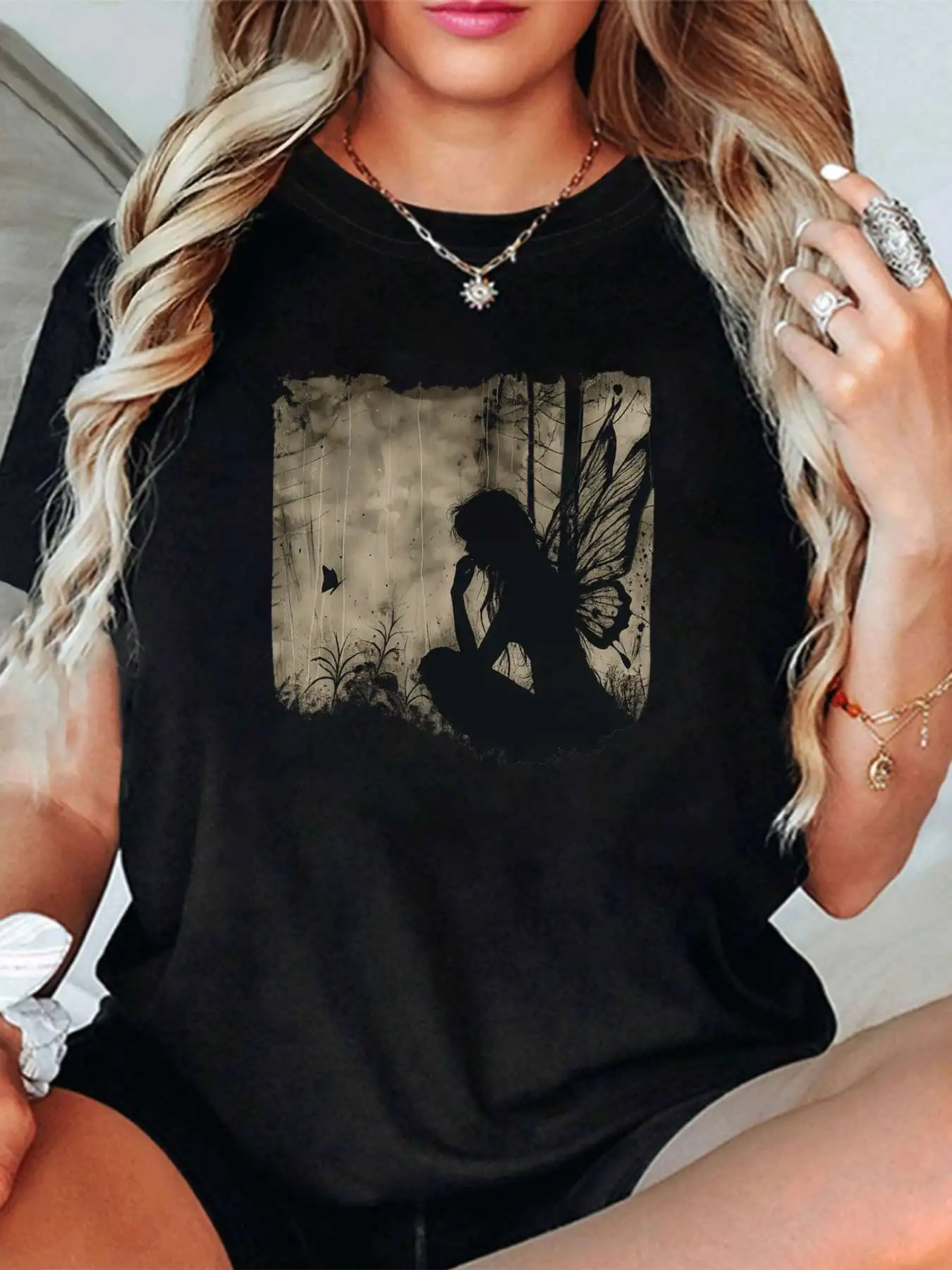 

【335607】Женская футболка больших размеров с круглым вырезом, короткими рукавами-полурукавами на резинке и модным принтом