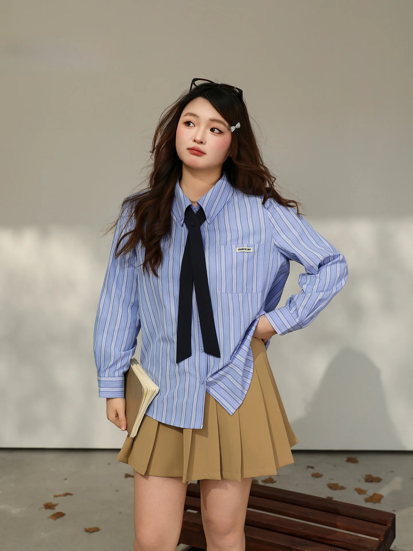 

DM00 plus Size Women's irt Tie Ne Striped Loose Fit Casual Spring Faion Korean Sle Urban Leisure All-Match irt