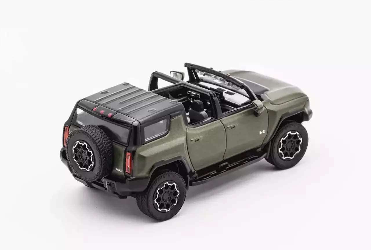 GCD 1:64 Green EV ORV SUV Sports Diecast Metal Car Collection Limited Editon Hobby Toys