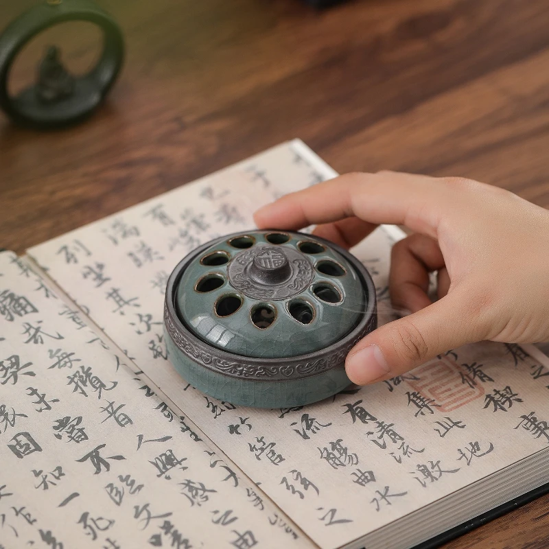 New Chinese Style Household Ceramics Hollow-out Incense Burner Ornament Fire Prevention Inside Room Meditation Temple Worship