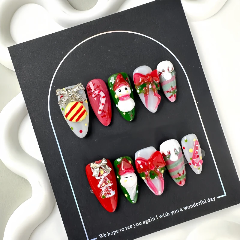 10 pezzi di Natale nuovo coniglio viola carino corto punte per unghie finte pupazzo di neve modello alce design indossabile unghie finte premere sulla nail art