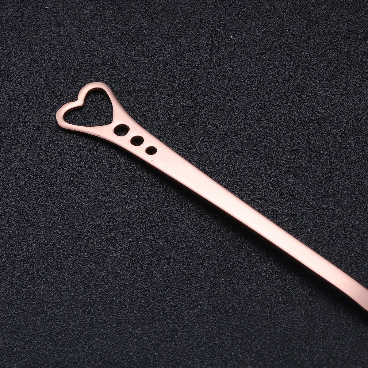 

Stainless Steel Heart Shaped Spoon Gold Plating Unique Charming Tableware for Cakes Desserts Home Dining Catering Rose Gold
