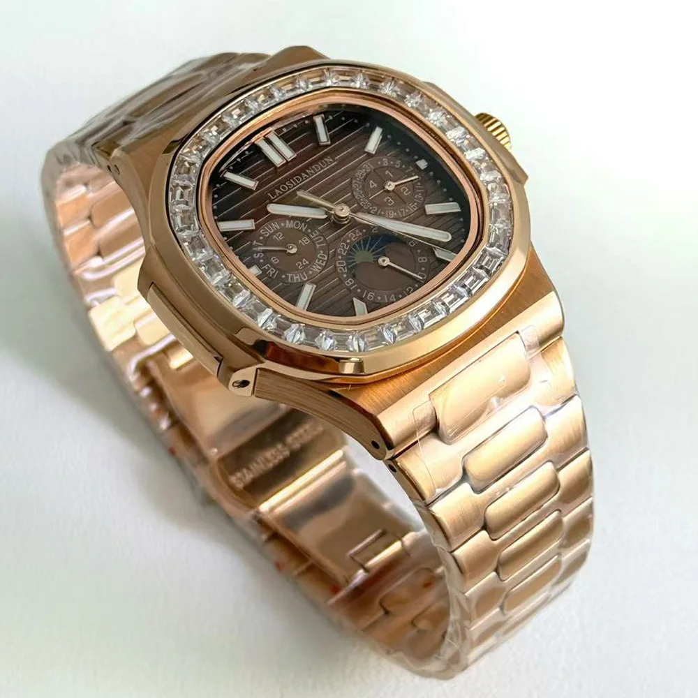 2025 حركة أوتوماتيكية صينية جديدة من الذهب الوردي للغوص متعددة الوظائف صورة الشمس والقمر ساعة ميكانيكية مربعة للرجال