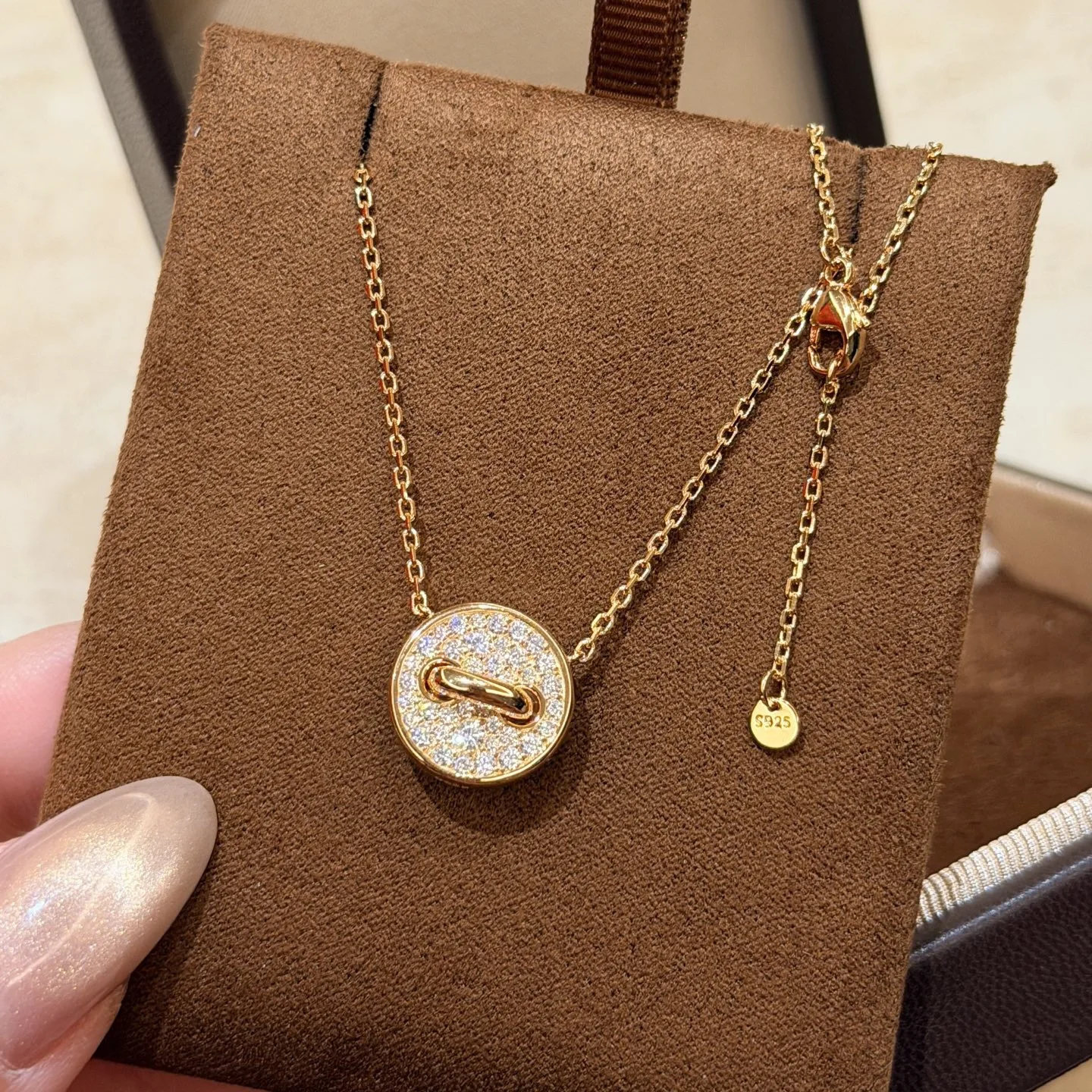100% 925 Sterling Silver Button Pendant Necklace Full Pave Zirconia And White Shell Necklaces For Women Party Luxury Jewelry