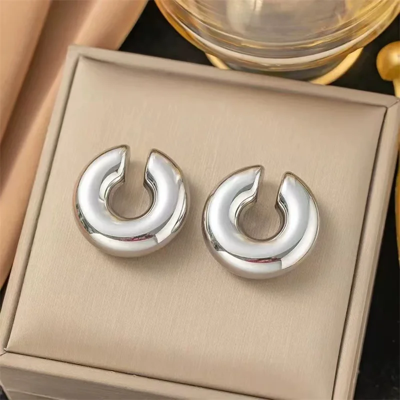 Wide C-Typed Smooth CCB Silver Color Ear Cuff Non-Piercing Fake Cartilage Clip Earrings For Women Men Girl Friend Jewelry
