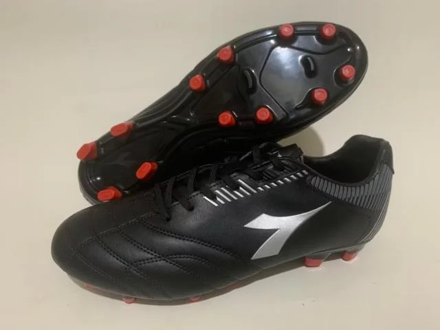 Original football boots Men's outdoor sports field training football boots Luxury design youth five-a-side women's football boot