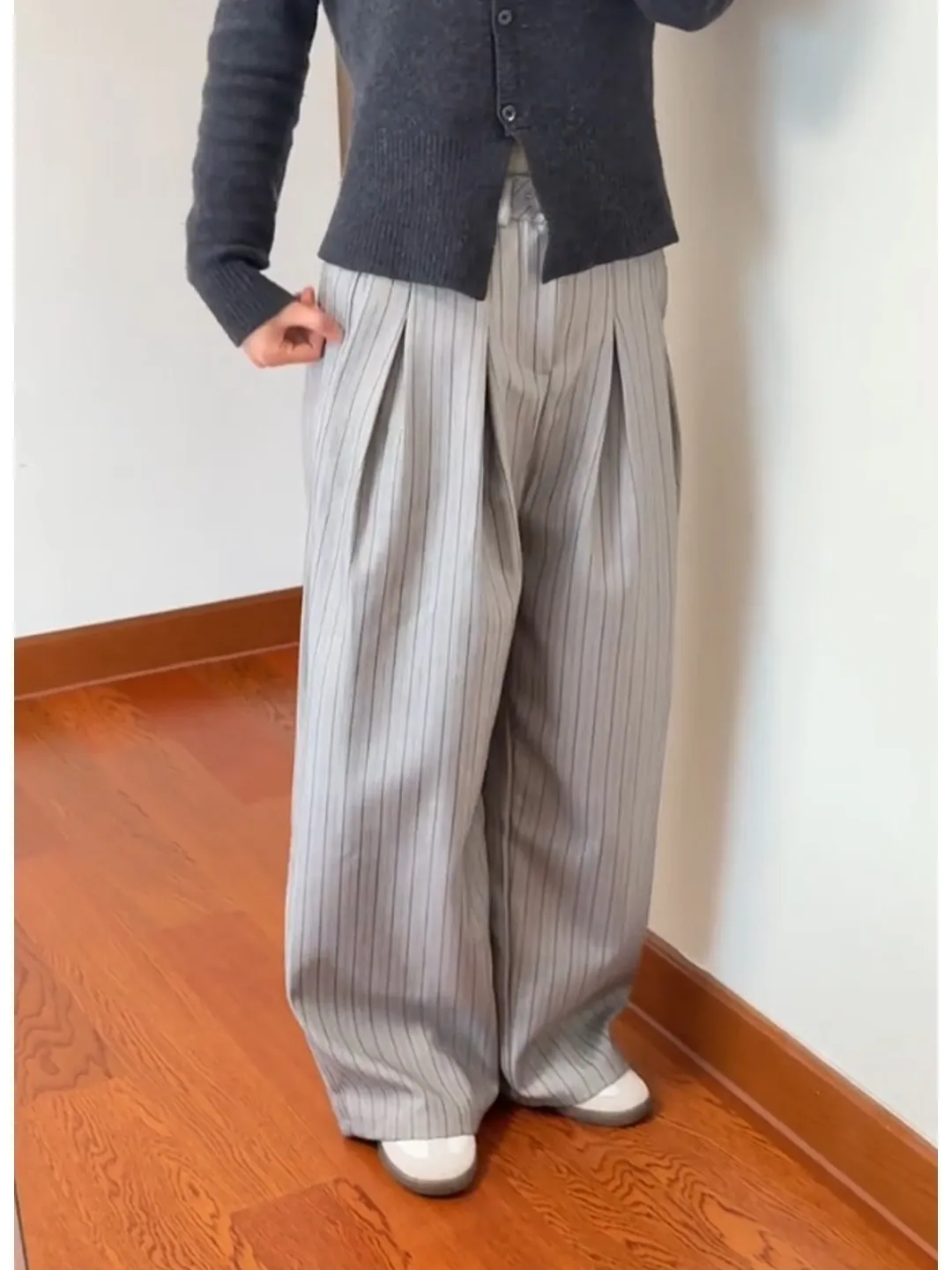 

High Waist Draped Loose Casual Pants Wide Leg Stripe Light Grey Women's Spring Summer New Style Fashionable Loose Fit Trousers