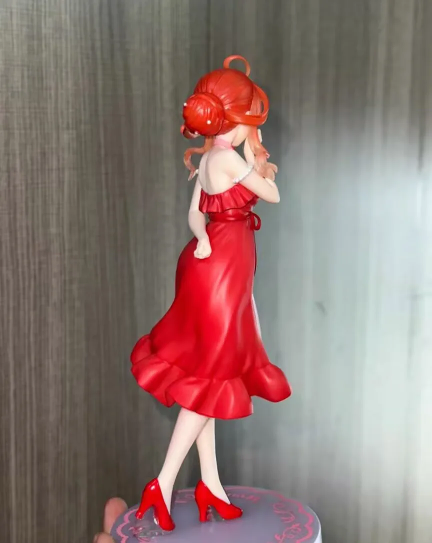 2025 menor preço japonês original anime figura nakano itsuki vestido vermelho figura de ação brinquedos modelo colecionável para meninos