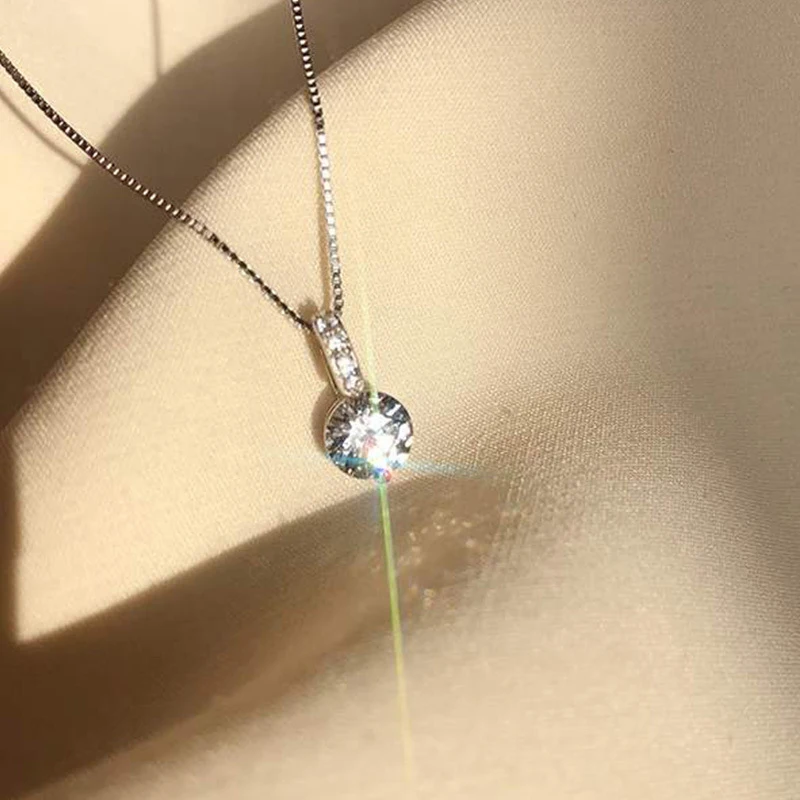 Minimalist Single Sparkling Diamond Pendant Clavicle Chain - Dainty Solitaire Necklace for Women Daily Party Jewelry