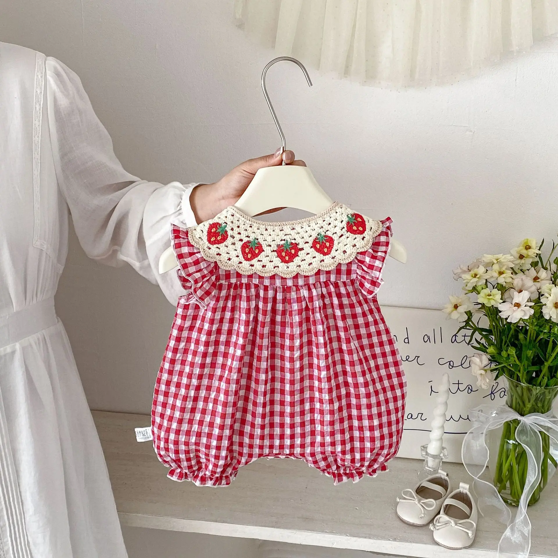 2026 Summer New Baby Girl Cute Flying Sleeve Strawberry Lapel Romper Infant Sweet Plaid Princess Jumpsuit Cotton Toddler 0-24M