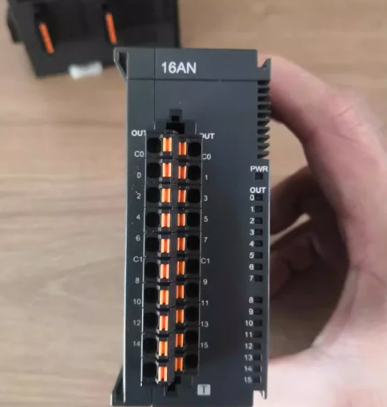 

AS16AN01T-A AS16AN01P-A AS16AP11T-A AS16AP11R-A AS08AN01T-A Совершенно новый оригинал