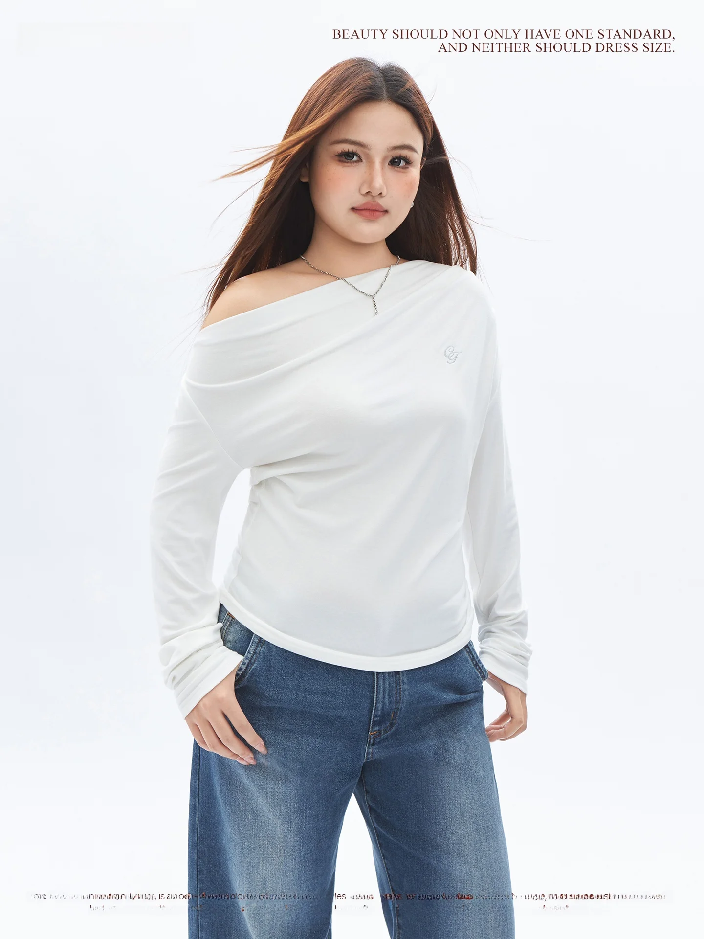 

Женская футболка больших размеров для похудения, шикарный асимметричный топ с длинным рукавом и открытым плечом, для ранней осени, в стиле кэжуал для работы и отдыха