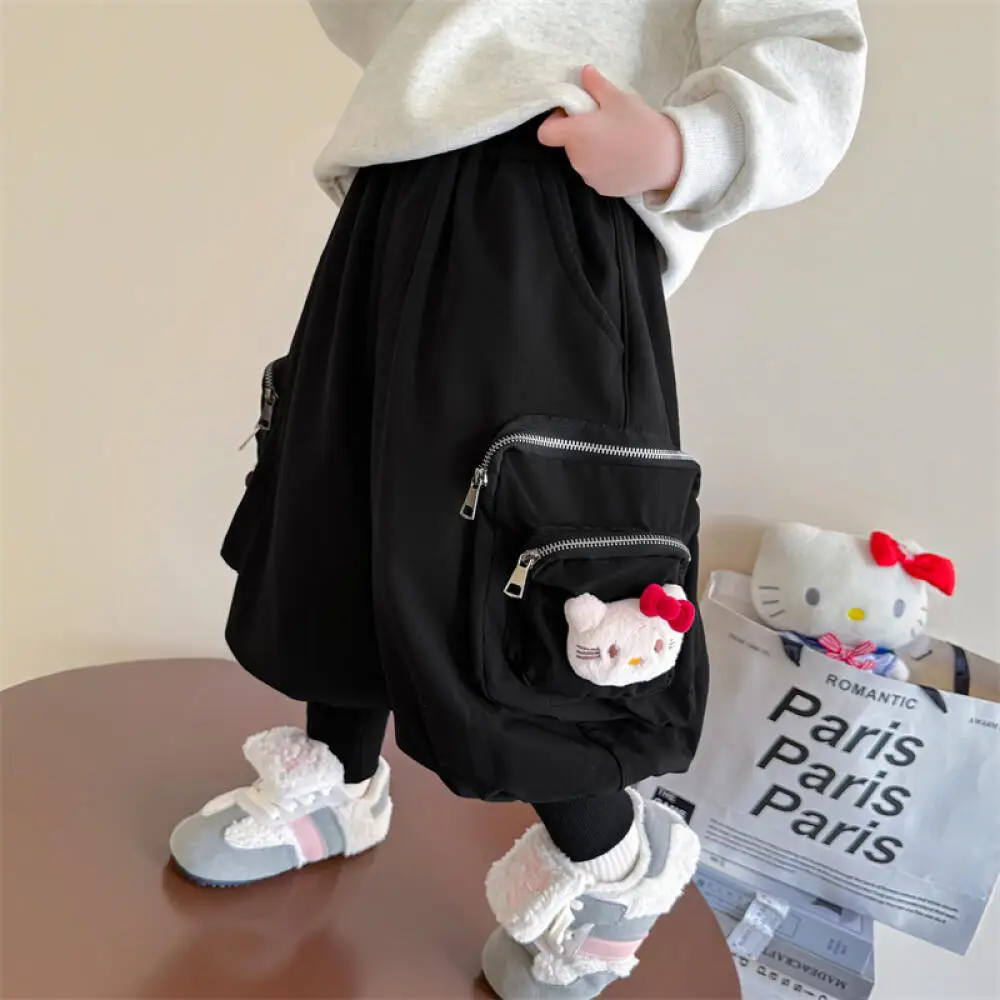 

Sanrio Hello Kitty Girls' Fleece Pants Autumn and Winter Cartoon Thickened Overalls, Stylish Children's Winter Casual Pants