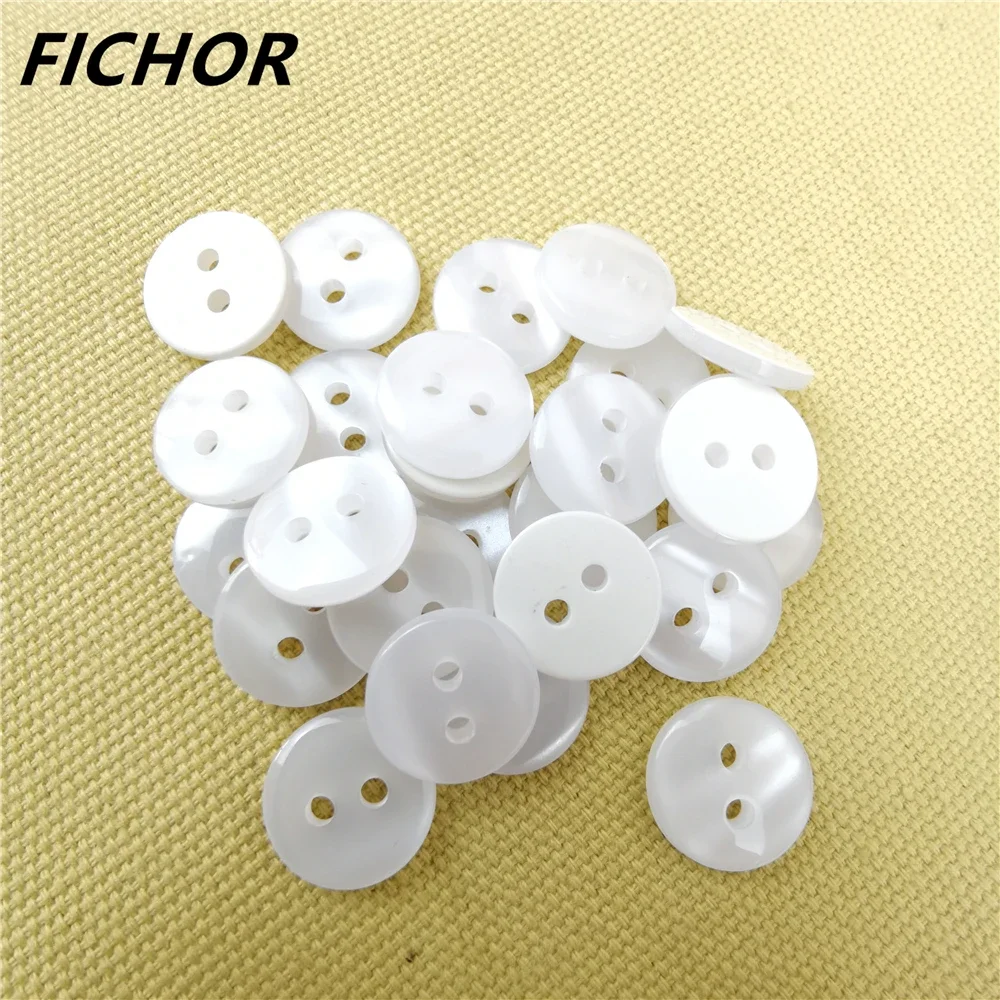 50pcs 11mm 2 Hole White Resin Sewing Buttons Cute solid Color Round Shape Button For Baby Kids Clothes DIY Accessories