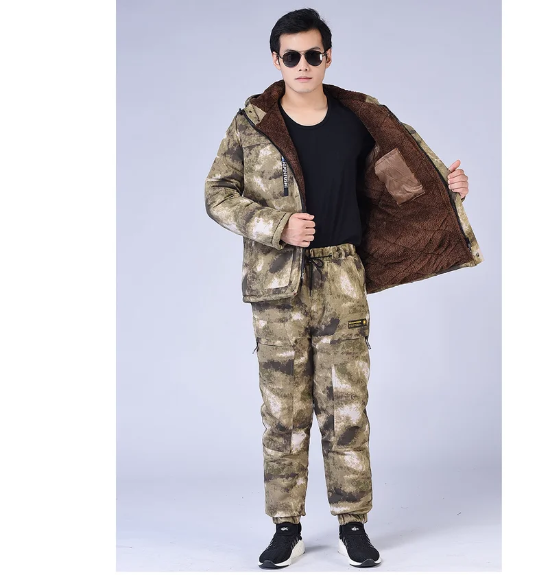 winter-velvet-camouflage-clothing-men's-labor-protection-and-anti-cold-clothing-set