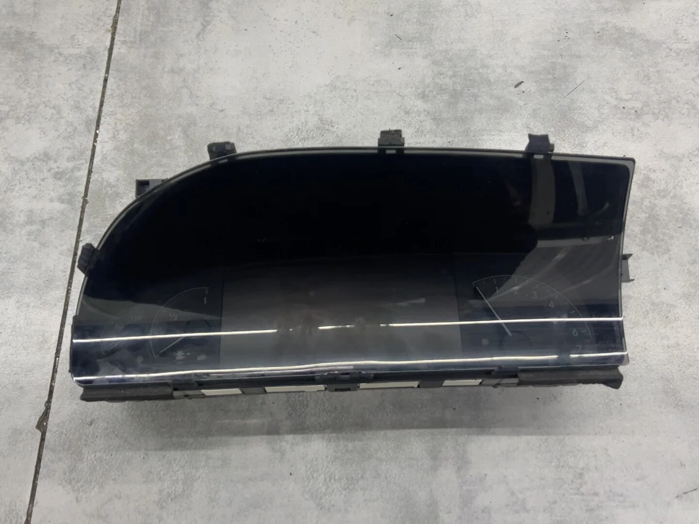 Suitable for W221 original dashboard, disassembled parts, suitable for S300/S350/S400/S500/S600 and other vehicle models