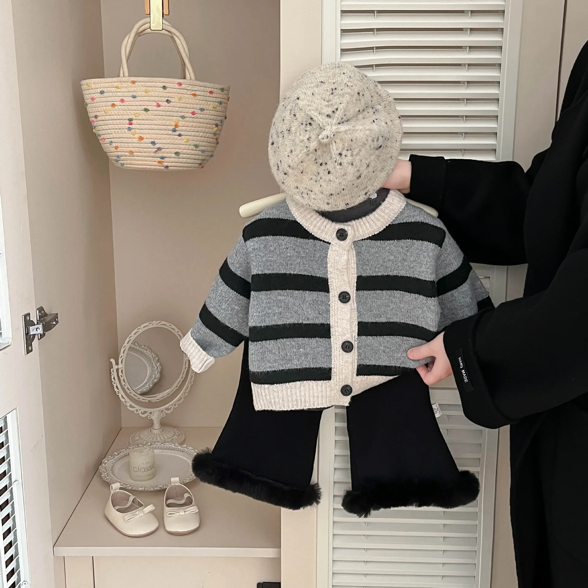 

Cardigan Sweater Soft Comfortable Striped Knitted Thickened Coat Grils Children Autumn Winter Korean Loose Casual