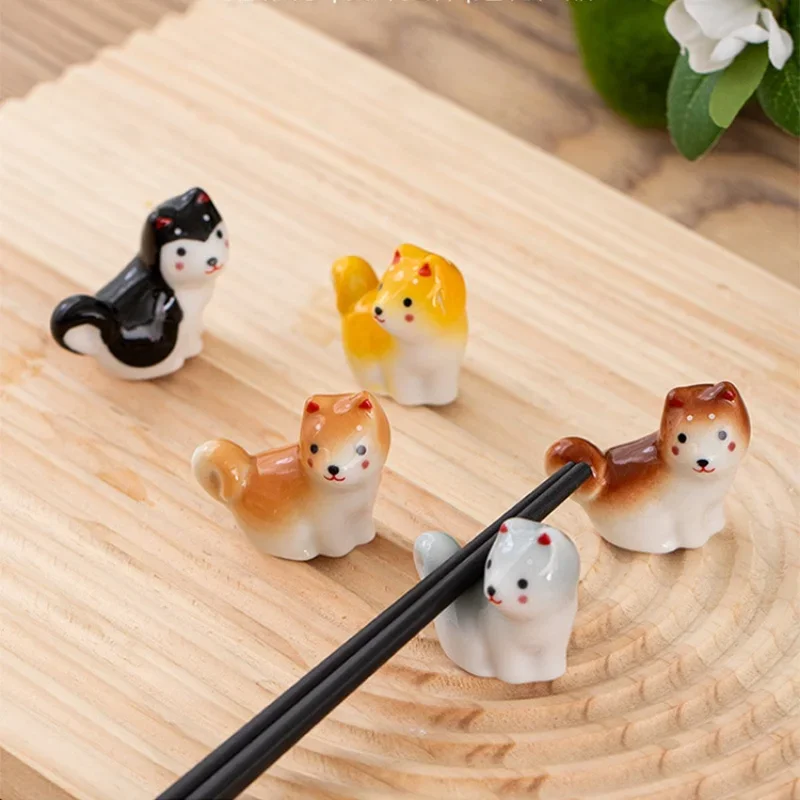 Japanese Shiba Inu Chopsticks Holder Animal Series Ceramic Table Decorative Ornaments Home Kitchen Spoon Rest Cute Tea Pets