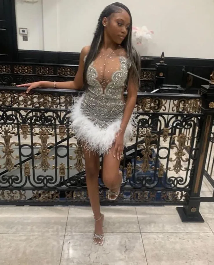 Baddie Short White Prom Dress For Black Girl Luxury Silver Diamond Feather Sheer Mesh Birthday Homecoming Gown  customsized