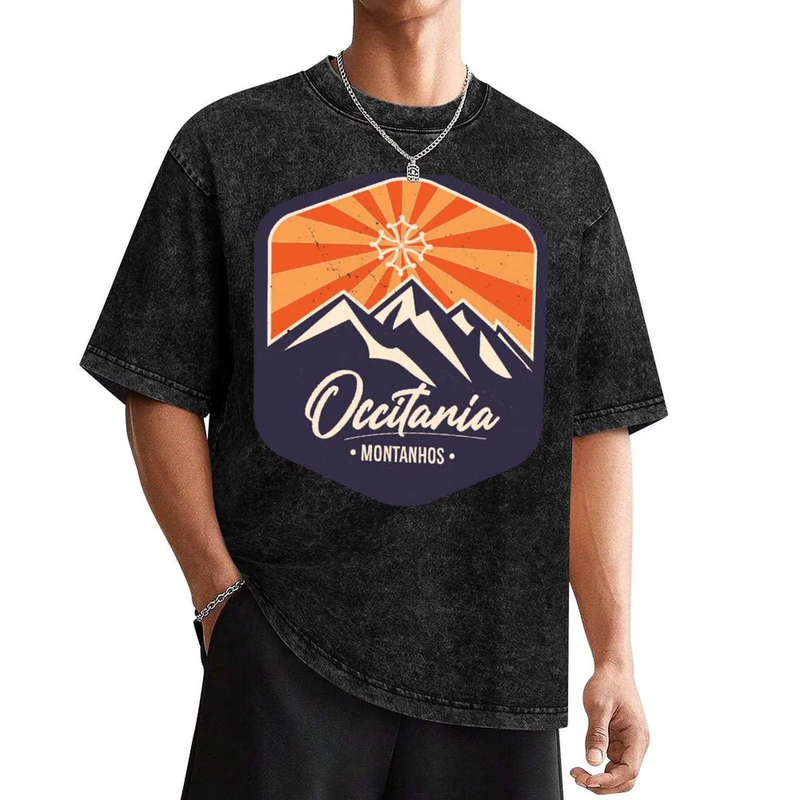 Occitania Montanhas, Montagnes d’Occitanie T-Shirt vintage graphic tee tops vintage clothes Men's t-shirt