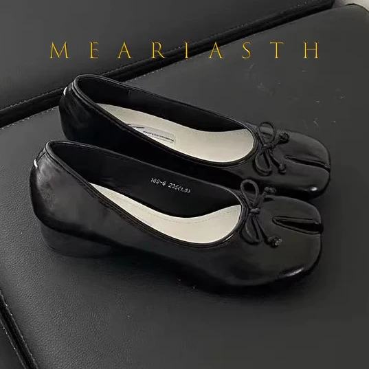 

Tabi Shoes Ballet Falts Кожаные балетки для женщин Туфли на плоской подошве с раздельным носком Туфли таби без шнуровки с мягкой подошвой Мокасины с бантом