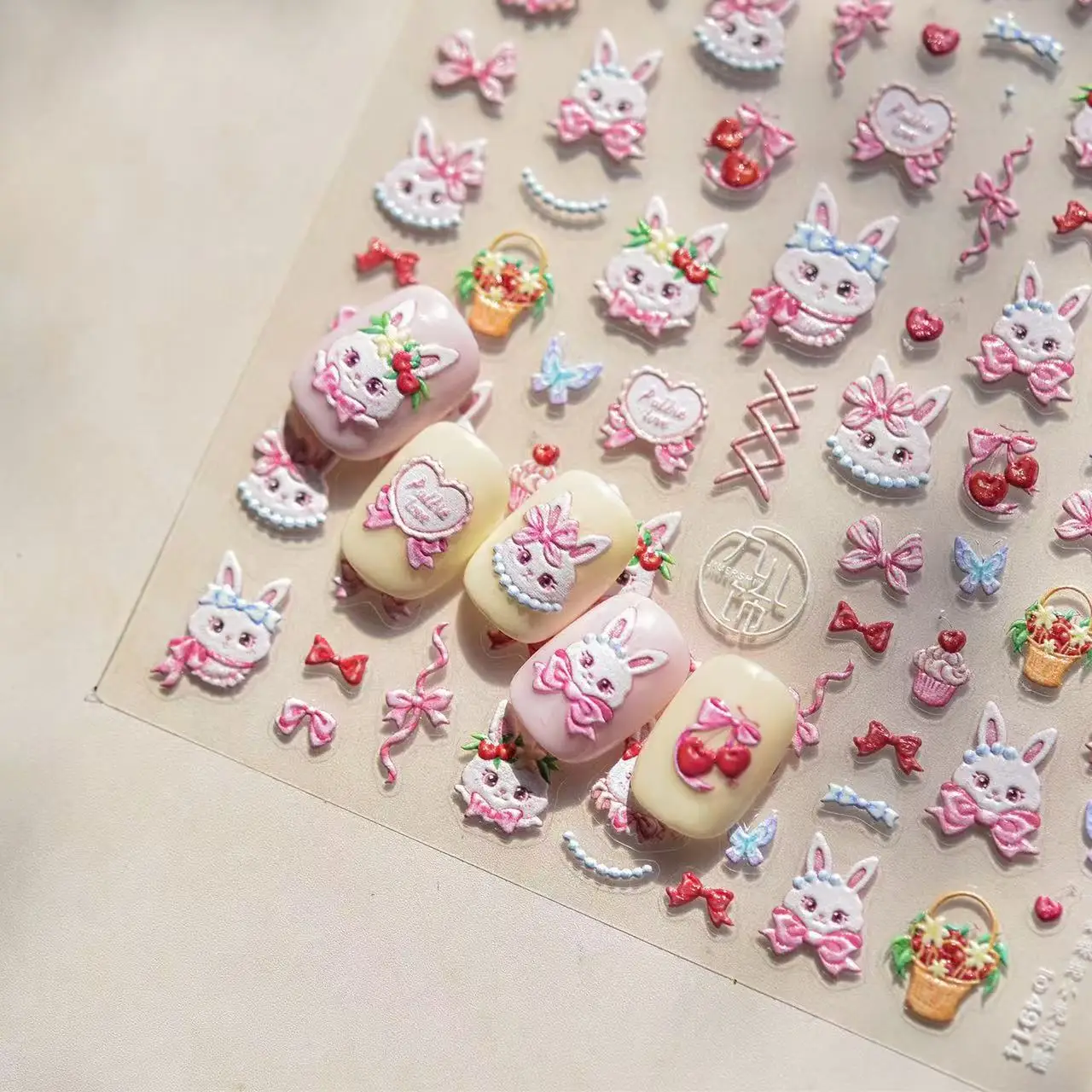 Autocollants pour ongles lapin mignon 5D, 1 pièce, usage quotidien, ton Pastel brillant, accessoires pour Nail Art, voyage de vacances, joli lapin Kawaii