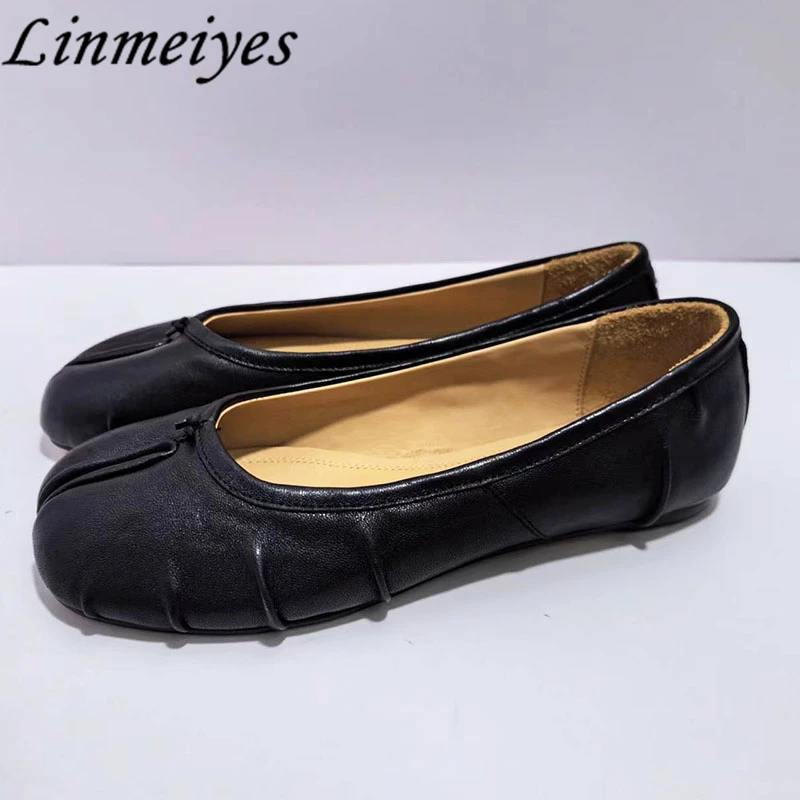 Hot Genuine Leather Tabi Shoes Women  Handmade Women Flats High Quality Sheepskin Shoes Luxury Design Split-Toe Mules Shoes