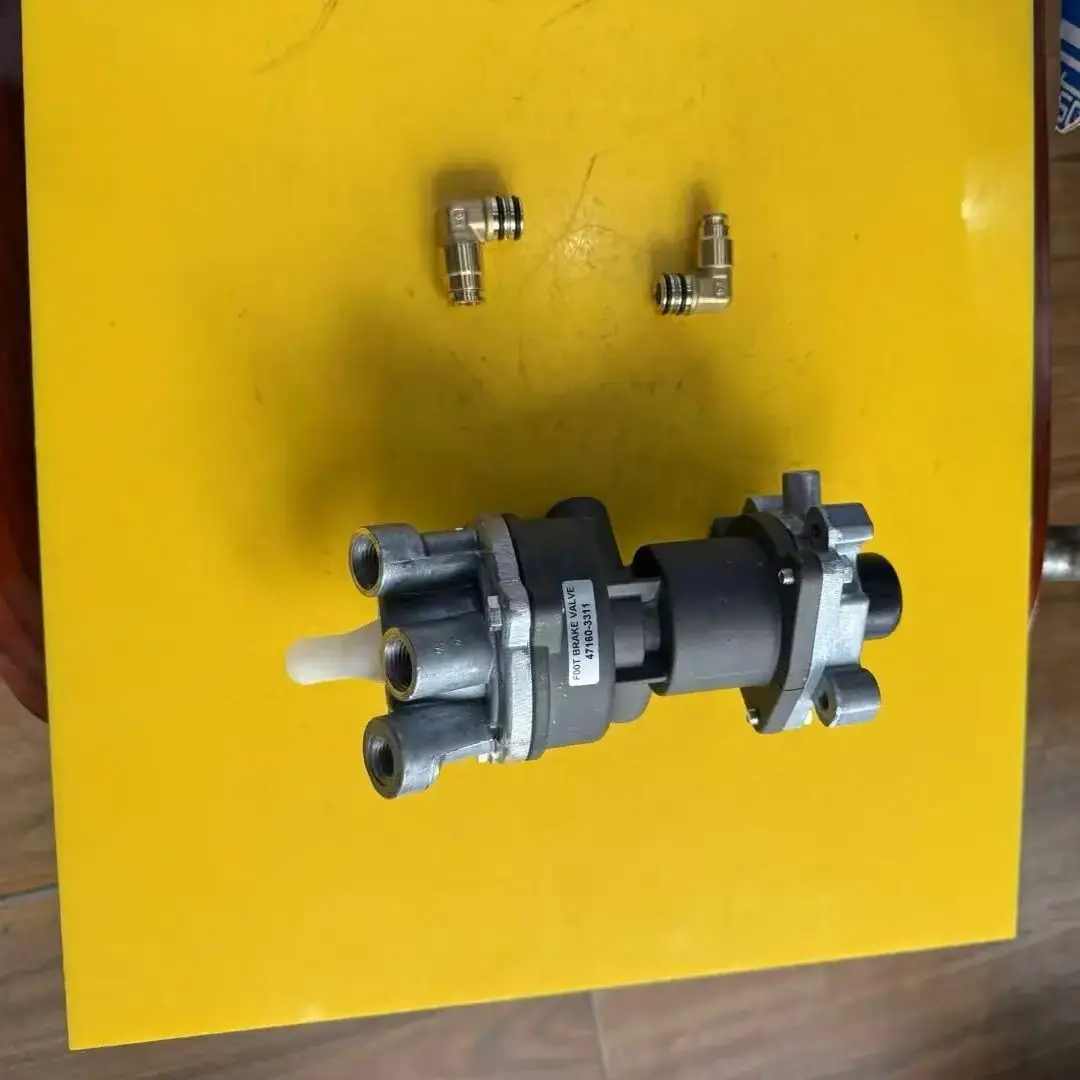 

47160-3311 471603311 Good Quality Brake Master Cylinder for Hino E13C P11C J08E truck parts HINO 500 700 FOOT BRAKE VALVE