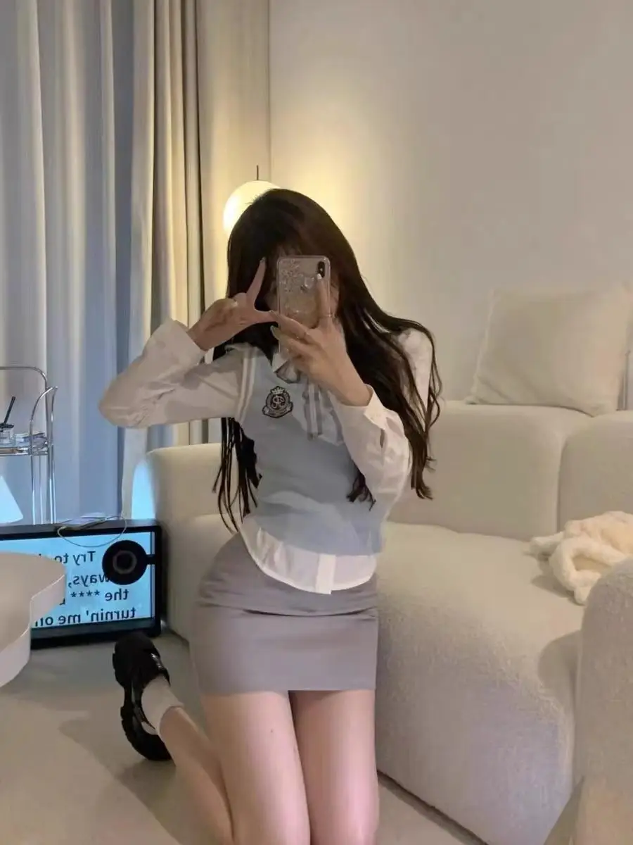 Корейский Sle College orm Jk Outfit Вязаный жилет Юбка Футболка Комплект Age Reversing Весна Осень New Faion Женский ансамбль...