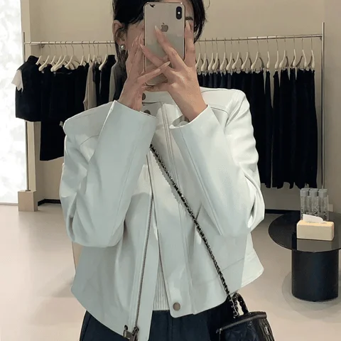 

Шикарные и элегантные женские куртки, осень 2024, женские гоночные гоночные куртки с вышивкой, темно-синие передние карманы на пуговицах, простые базовые женские куртки